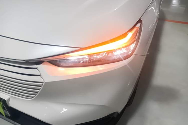 Used Honda Vezel 2023 1.5L CVT Elite Edition Left Front Headlight