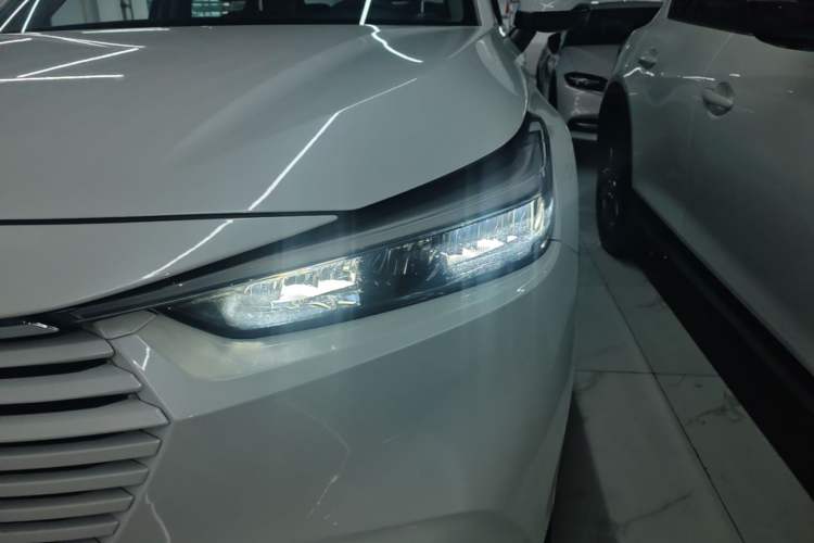 Used Honda Vezel 2023 1.5L CVT Elite Edition Left Front Headlight