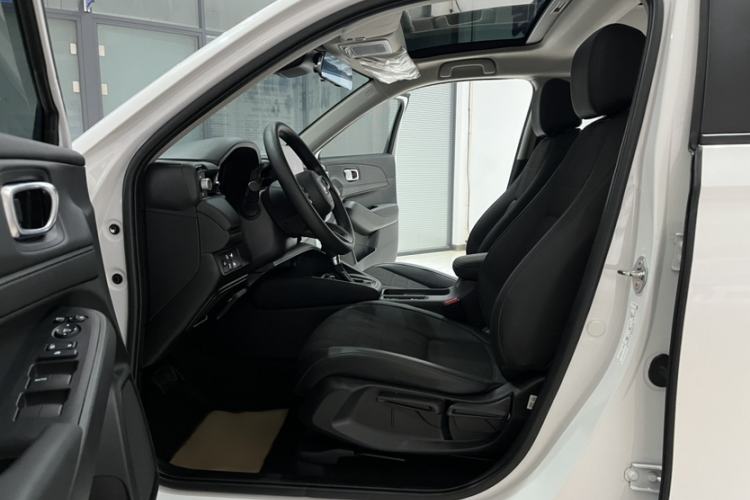 Used Honda Vezel 2023 1.5L CVT Tech Edition Left Front Seat
