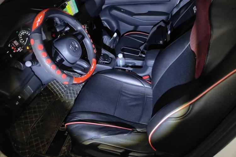 Used Honda Vezel 2023 1.5L CVT Elite Edition Left Front Seat