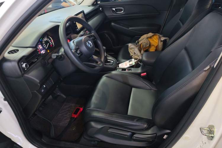 Used Honda Vezel 2023 1.5L CVT Elite Edition Left Front Seat