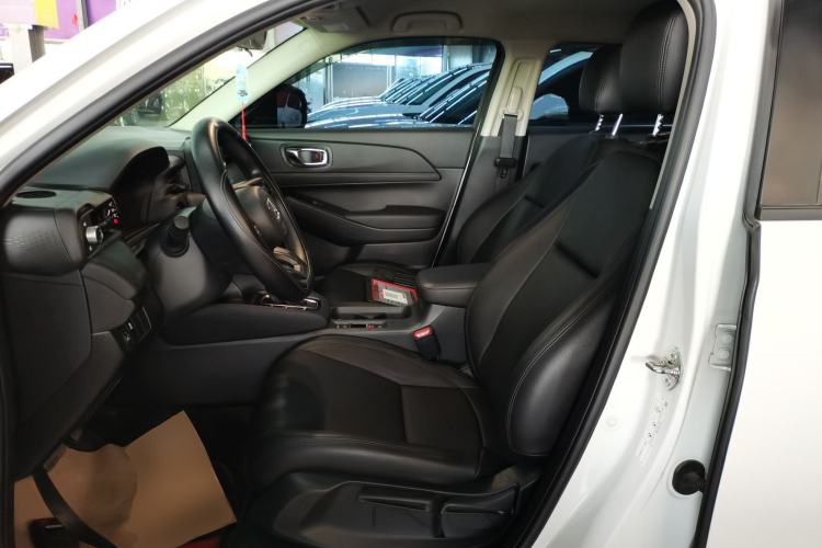 Used Honda Vezel 2023 1.5L CVT Elite Edition Left Front Seat