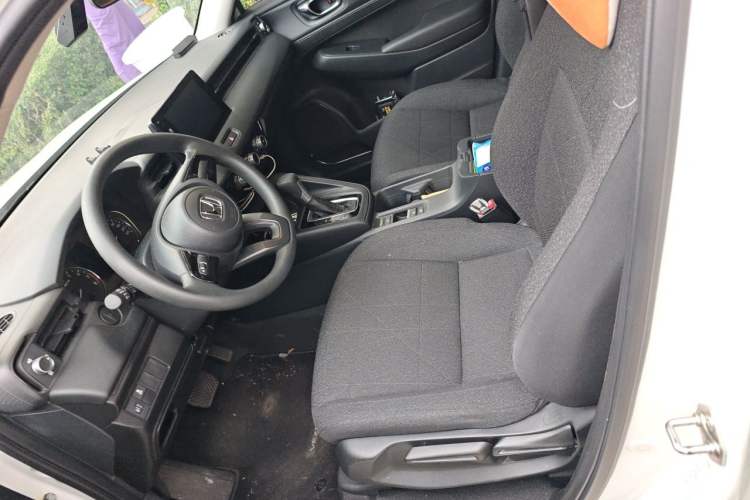 Used Honda Vezel 2023 1.5L CVT Elite Edition Left Front Seat