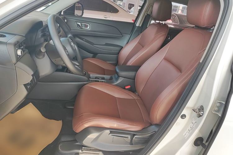 Used Honda Vezel 2023 1.5L CVT Elite Edition Left Front Seat