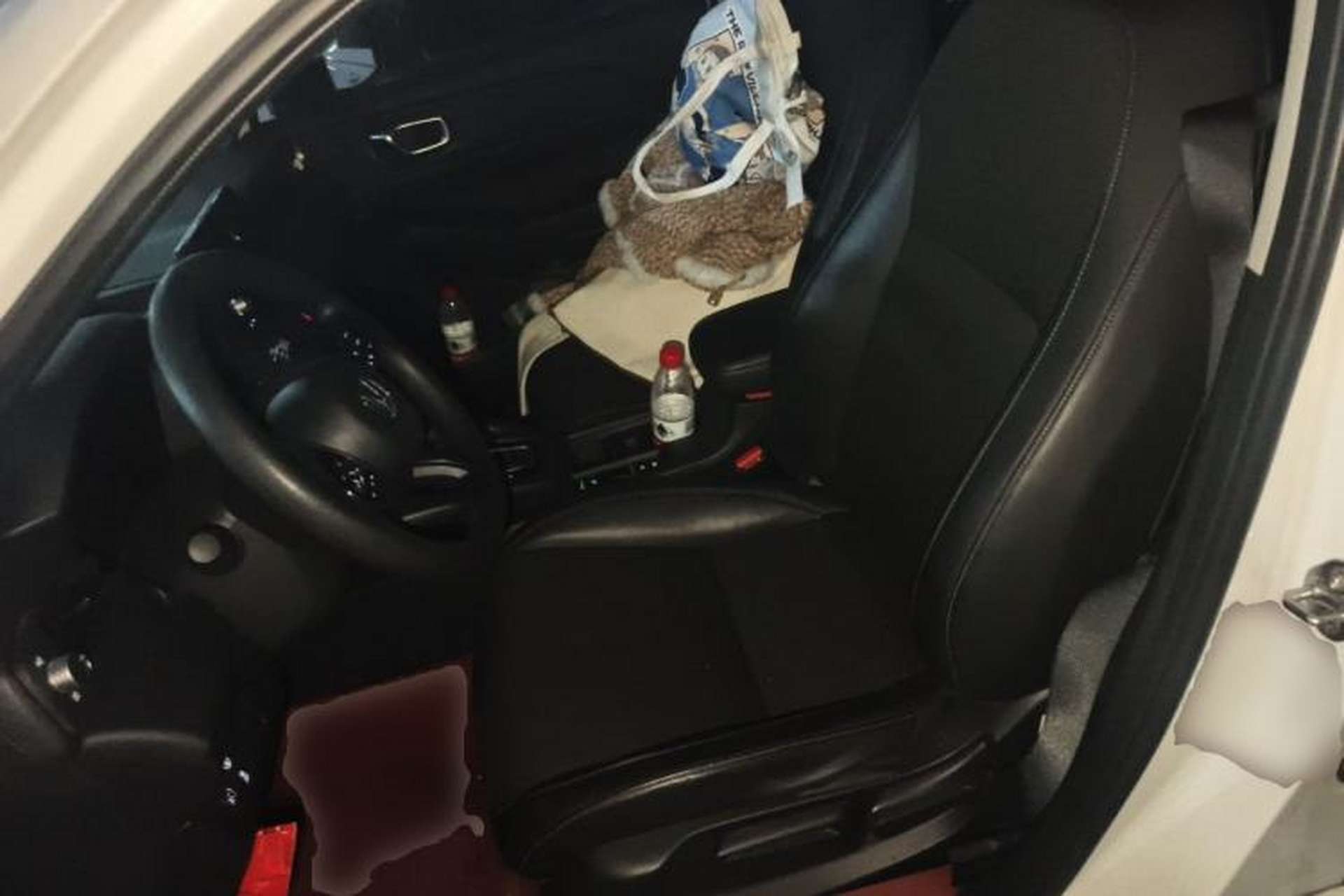Used Honda Vezel 2023 1.5L CVT Tech Edition Left Front Seat