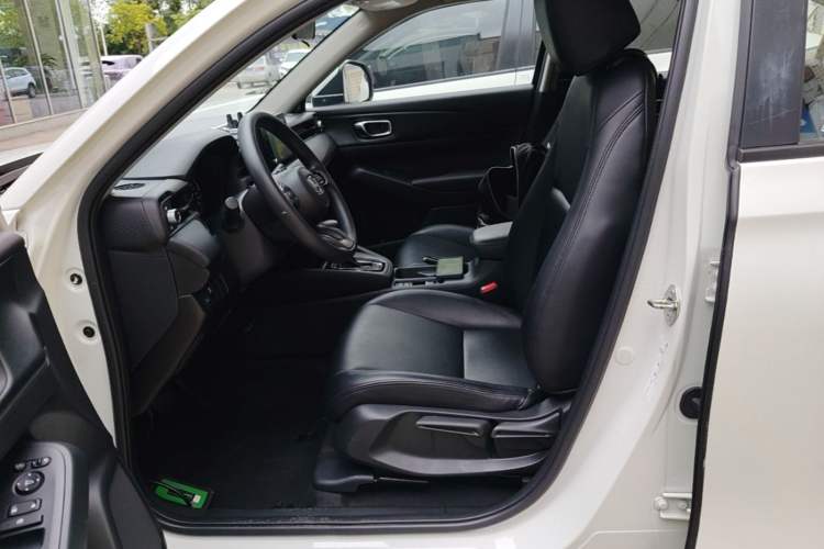 Used Honda Vezel 2023 1.5L CVT Elite Edition Left Front Seat