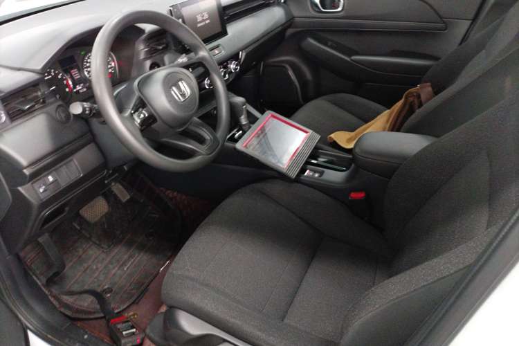 Used Honda Vezel 2023 1.5L CVT Elite Edition Left Front Seat