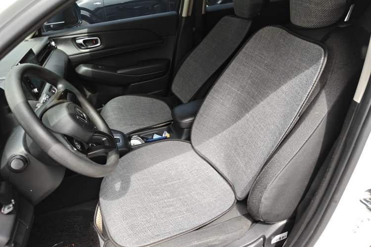 Used Honda Vezel 2023 1.5L CVT Elite Edition Left Front Seat