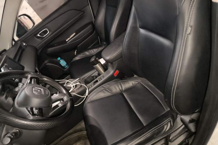 Used Honda Vezel 2023 1.5L CVT Elite Edition Left Front Seat