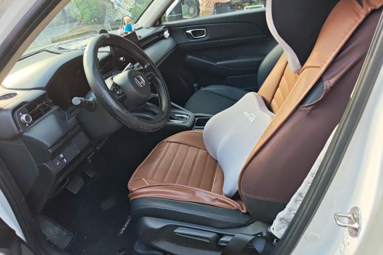 Used Honda Vezel 2023 1.5L CVT Tech Edition Left Front Seat
