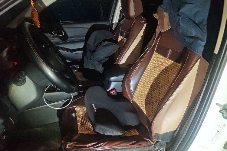 Used Honda Vezel 2023 1.5L CVT Elite Edition Left Front Seat