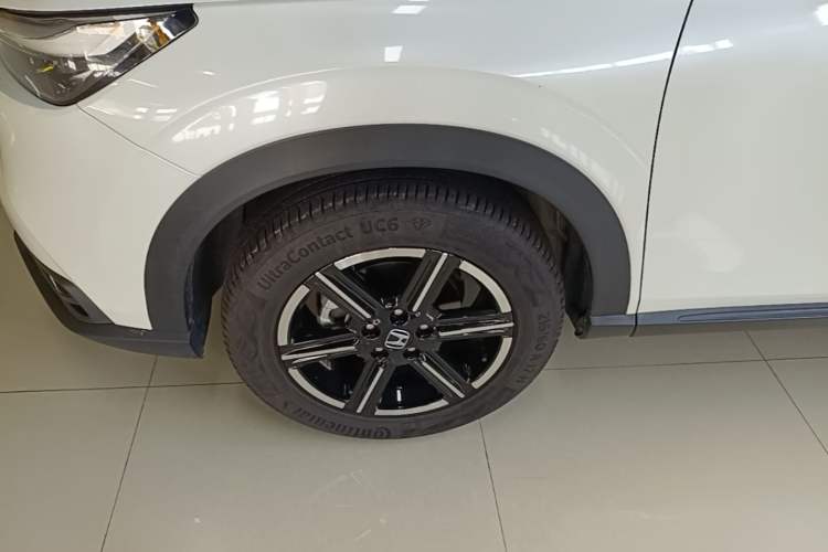 Used Honda Vezel 2023 1.5L CVT Tech Edition Left Front Wheel Hub