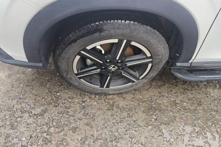 Used Honda Vezel 2023 1.5L CVT Tech Edition Left Front Wheel Hub