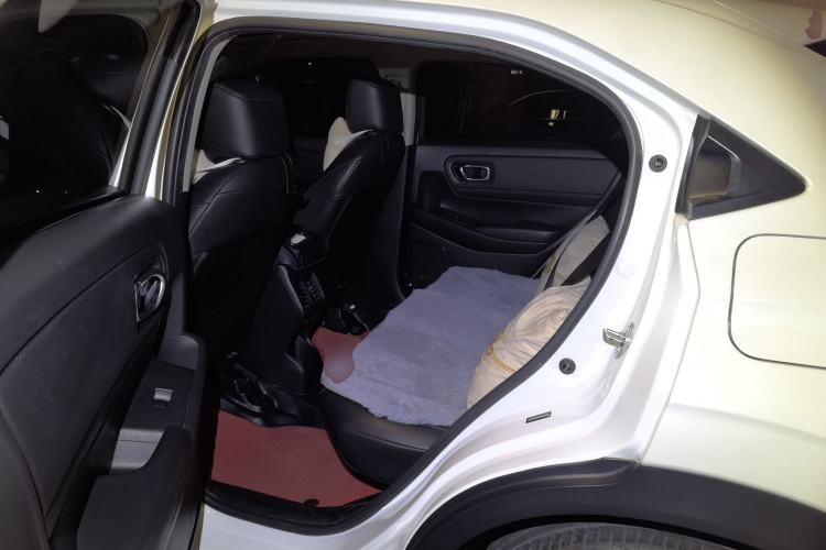Used Honda Vezel 2023 1.5L CVT Pioneer Edition Left Rear Seat