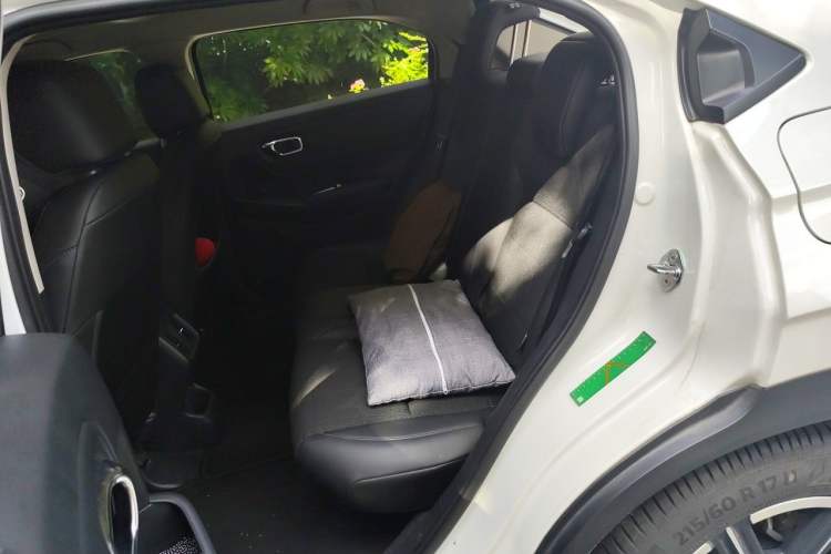 Used Honda Vezel 2023 1.5L CVT Tech Edition Left Rear Seat