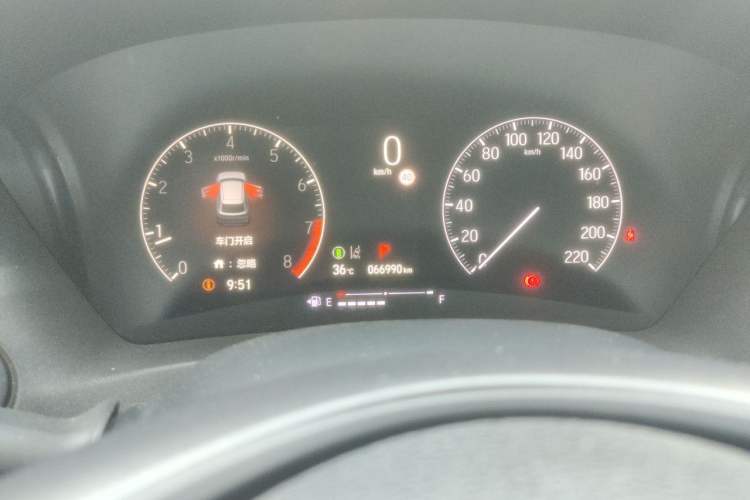 Used Honda Vezel 2023 1.5L CVT Tech Edition Odometer Close Up