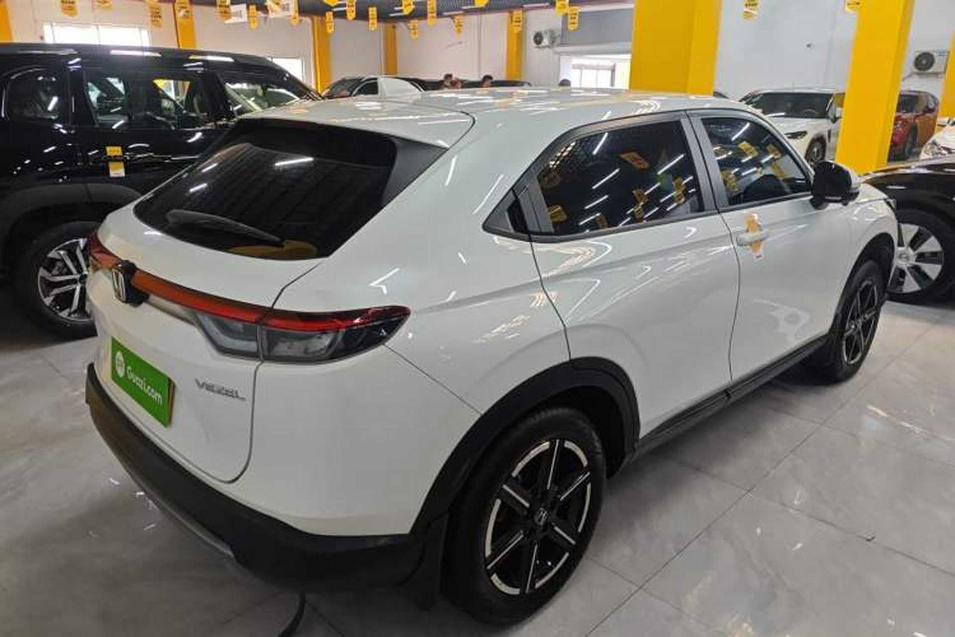 Used Honda Vezel 2023 1.5L CVT Elite Edition Rear Right 45 Deg