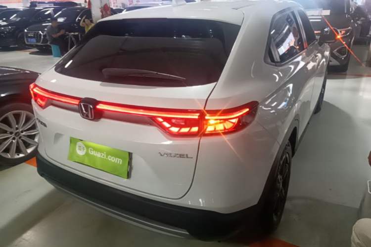 Used Honda Vezel 2023 1.5L CVT Elite Edition Rear Right 45 Deg