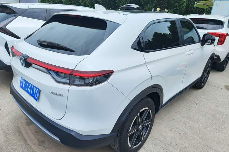 Used Honda Vezel 2023 1.5L CVT Pioneer Edition Rear Right 45 Deg