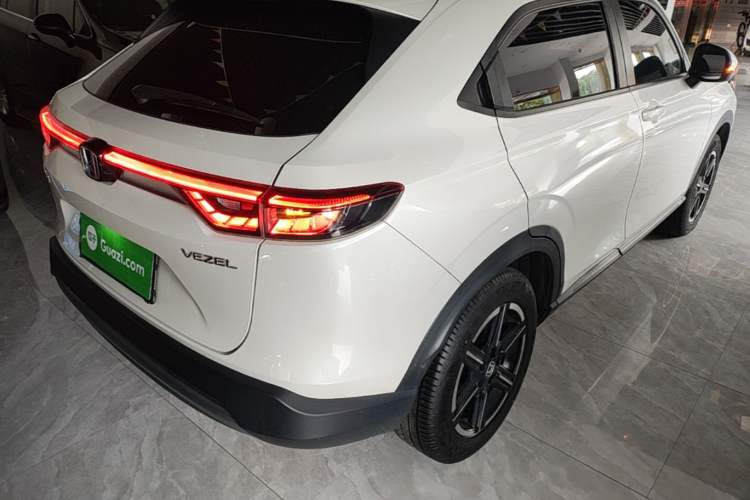 Used Honda Vezel 2023 1.5L CVT Elite Edition Rear Right 45 Deg