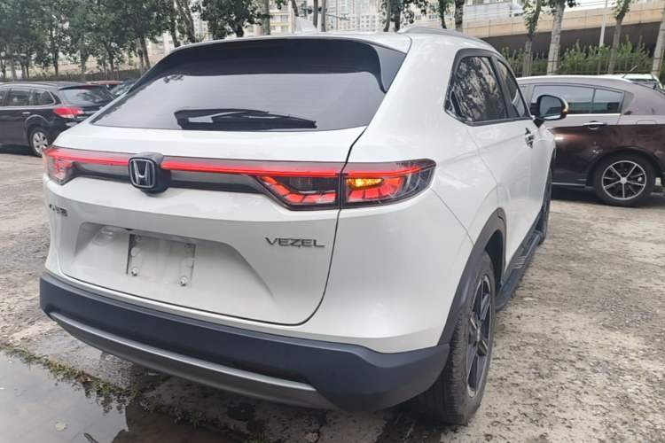 Used Honda Vezel 2023 1.5L CVT Tech Edition Rear Right 45 Deg