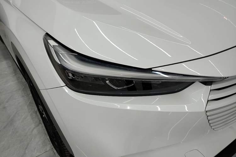 Used Honda Vezel 2023 1.5L CVT Tech Edition Right Front Headlight