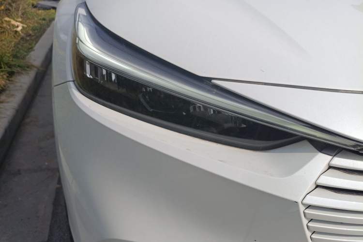 Used Honda Vezel 2023 1.5L CVT Elite Edition Right Front Headlight