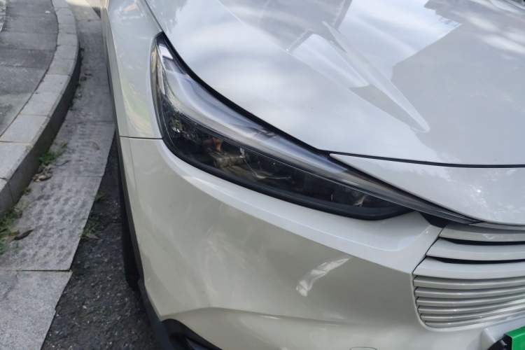 Used Honda Vezel 2023 1.5L CVT Tech Edition Right Front Headlight
