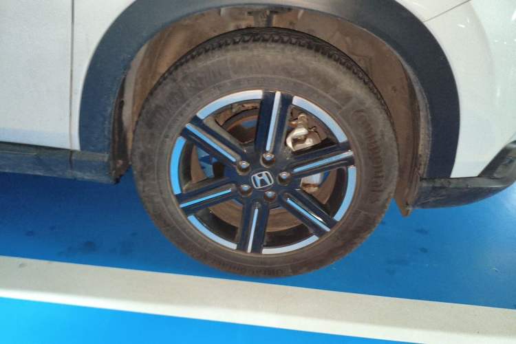 Used Honda Vezel 2023 1.5L CVT Tech Edition Right Front Wheel Hub