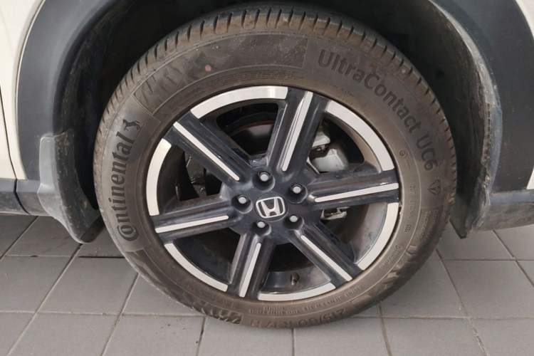 Used Honda Vezel 2023 1.5L CVT Tech Edition Right Front Wheel Hub