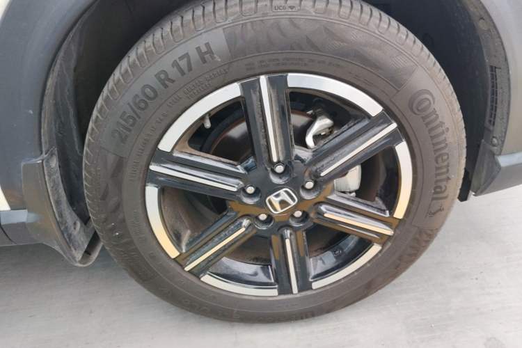 Used Honda Vezel 2023 1.5L CVT Elite Edition Right Front Wheel Hub