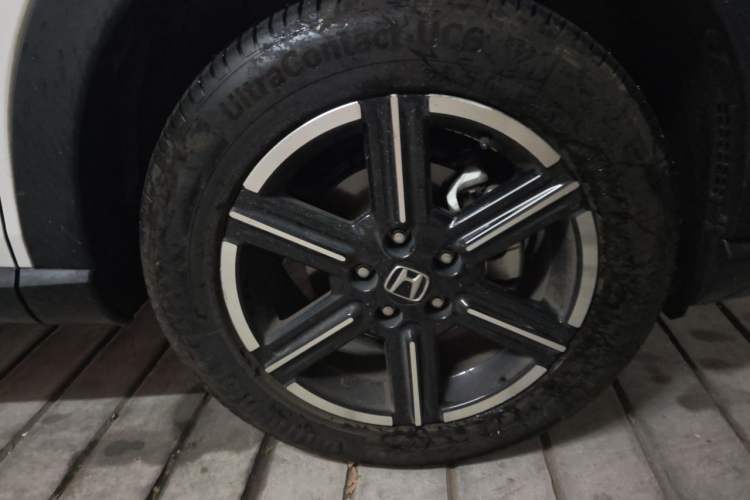 Used Honda Vezel 2023 1.5L CVT Elite Edition Right Front Wheel Hub