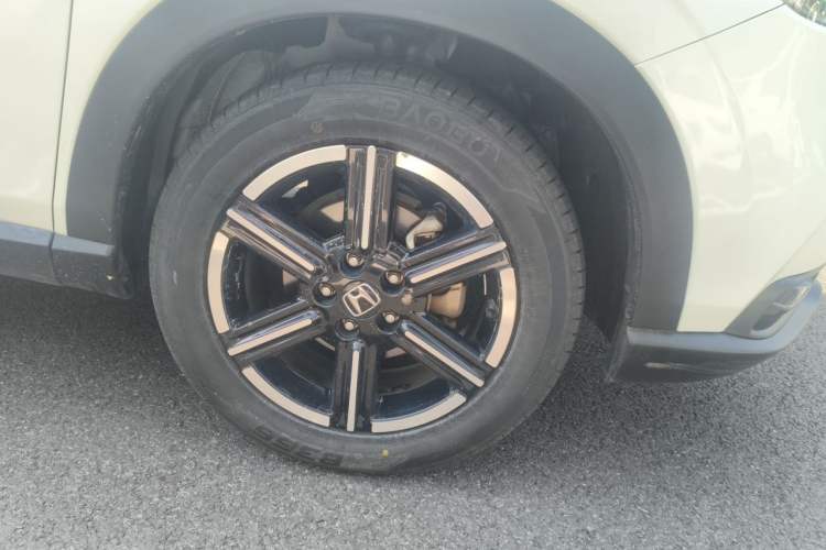 Used Honda Vezel 2023 1.5L CVT Tech Edition Right Front Wheel Hub