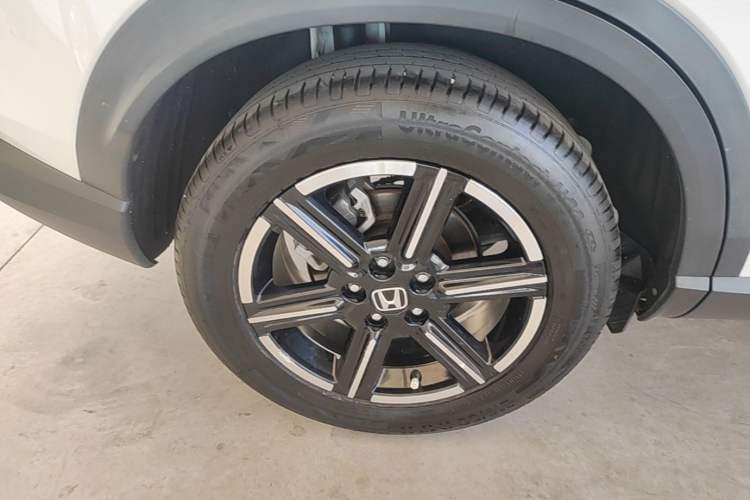 Used Honda Vezel 2023 1.5L CVT Elite Edition Right Rear Wheel Hub