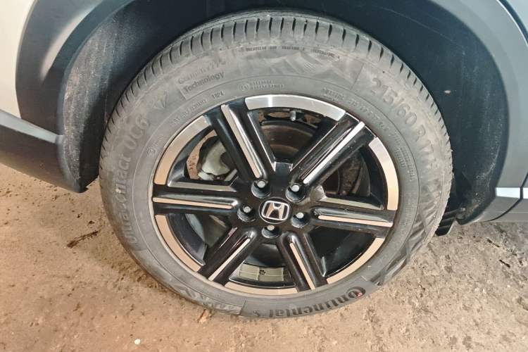 Used Honda Vezel 2023 1.5L CVT Tech Edition Right Rear Wheel Hub