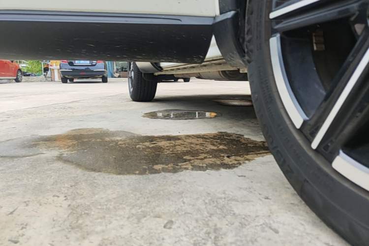 Used Honda Vezel 2023 1.5L CVT Tech Edition Right Side Sill