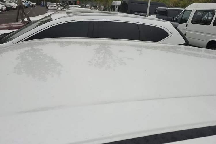 Used Honda Vezel 2023 1.5L CVT Elite Edition Roof