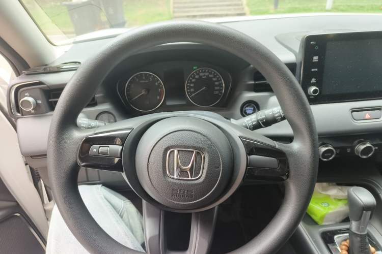 Used Honda Vezel 2023 1.5L CVT Elite Edition Steering Wheel