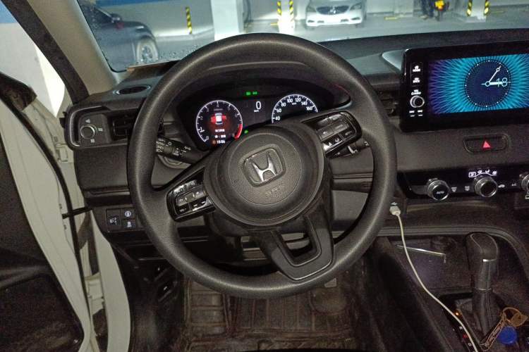 Used Honda Vezel 2023 1.5L CVT Tech Edition Steering Wheel