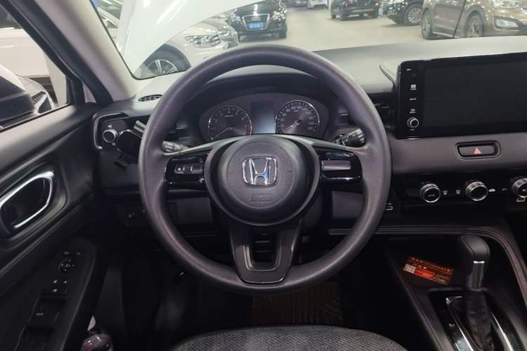 Used Honda Vezel 2023 1.5L CVT Elite Edition Steering Wheel
