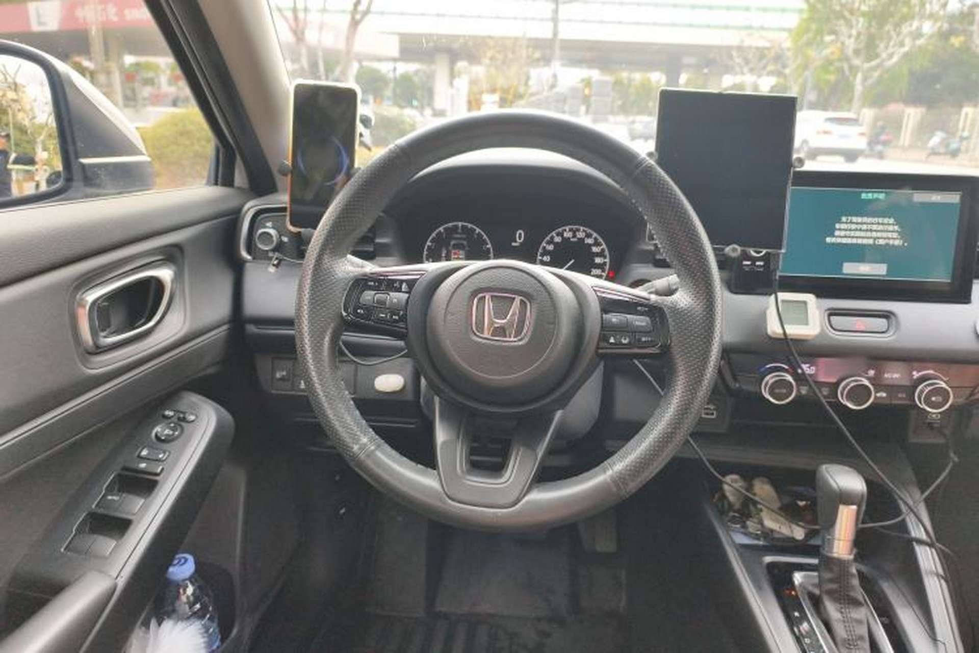 Used Honda Vezel 2023 1.5L CVT Tech Edition Steering Wheel