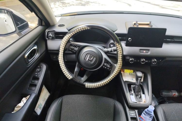 Used Honda Vezel 2023 1.5L CVT Tech Edition Steering Wheel