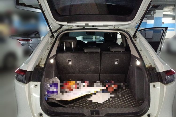 Used Honda Vezel 2023 1.5L CVT Tech Edition Trunk