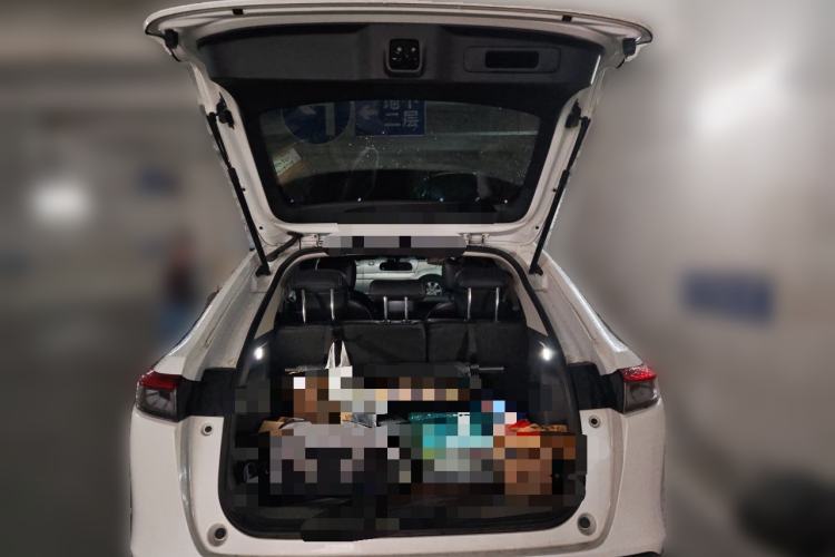 Used Honda Vezel 2023 1.5L CVT Elite Edition Trunk