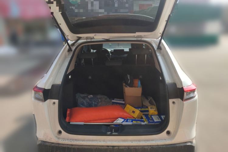 Used Honda Vezel 2023 1.5L CVT Tech Edition Trunk