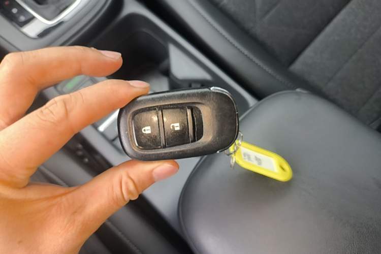 Used Honda Vezel 2023 1.5L CVT Tech Edition Vehicle Key
