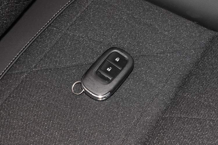 Used Honda Vezel 2023 1.5L CVT Tech Edition Vehicle Key