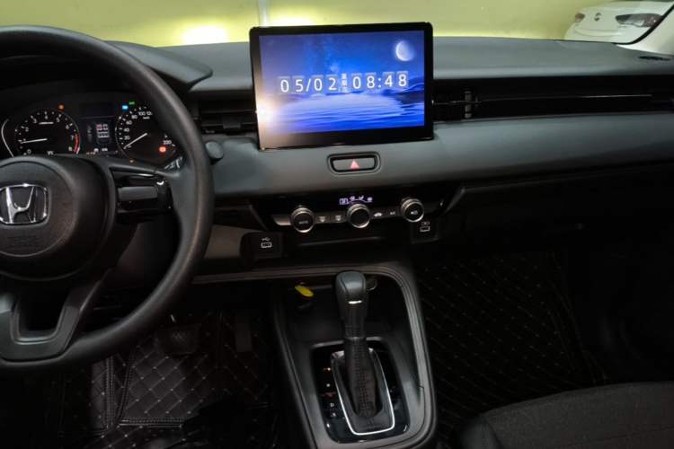 Used Honda Vezel 2025 1.5L CVT Comfort Edition Audio And AC Panel
