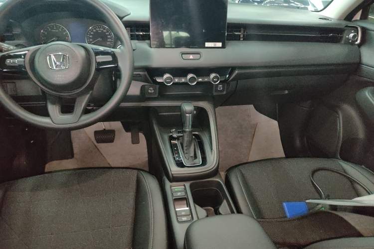 Used Honda Vezel 2025 1.5L CVT Comfort Edition Audio And AC Panel