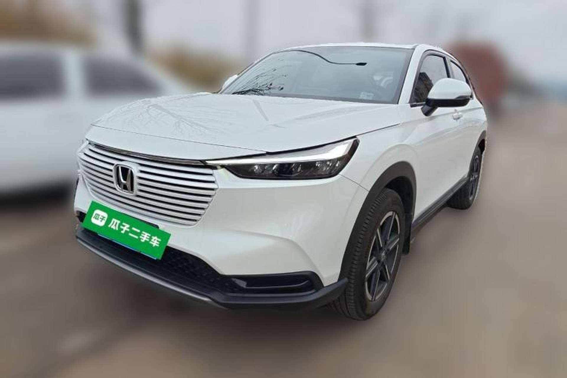 Used Honda Vezel 2025 1.5L CVT Comfort Edition Front Left 45 Deg